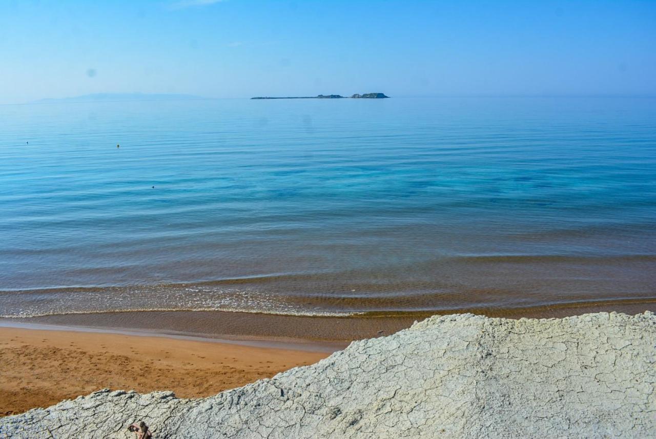 XI Village Xi Beach Extérieur photo